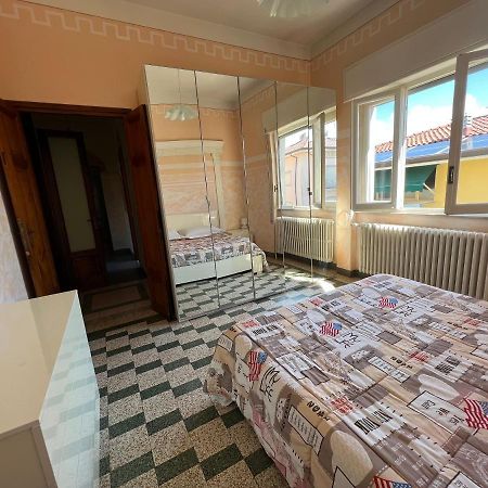 Villa Sophia Mare 1 リド・ディ・カマイオーレ エクステリア 写真