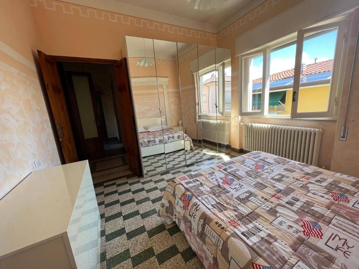 Villa Sophia Mare 1 リド・ディ・カマイオーレ エクステリア 写真