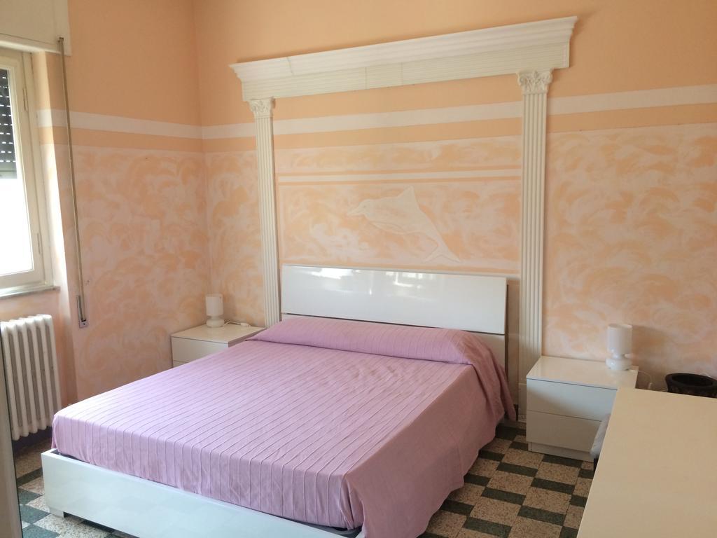 Villa Sophia Mare 1 リド・ディ・カマイオーレ エクステリア 写真