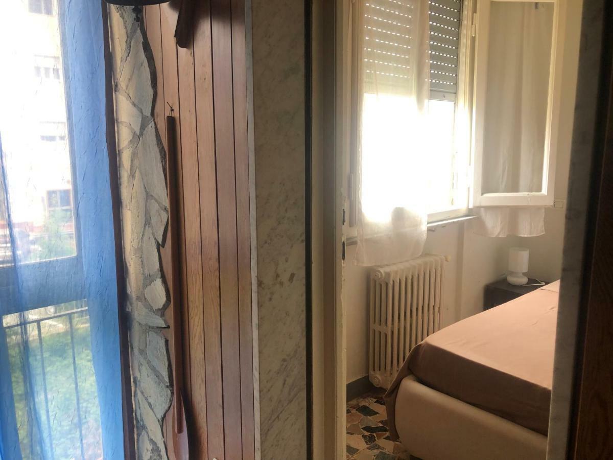 Villa Sophia Mare 1 リド・ディ・カマイオーレ エクステリア 写真